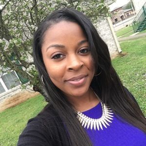 Meet your Posher, Toni